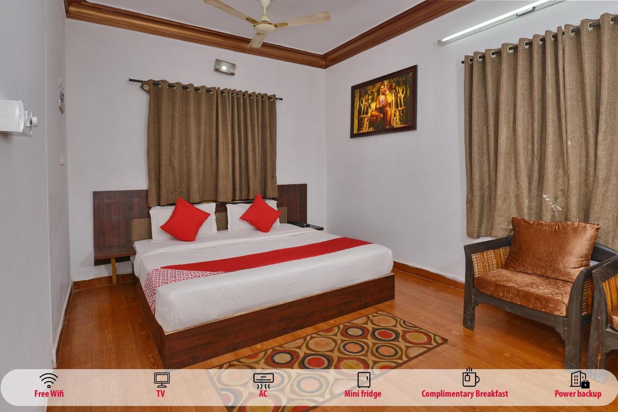 Collection O Retreat Morjim Resort Bagian luar foto
