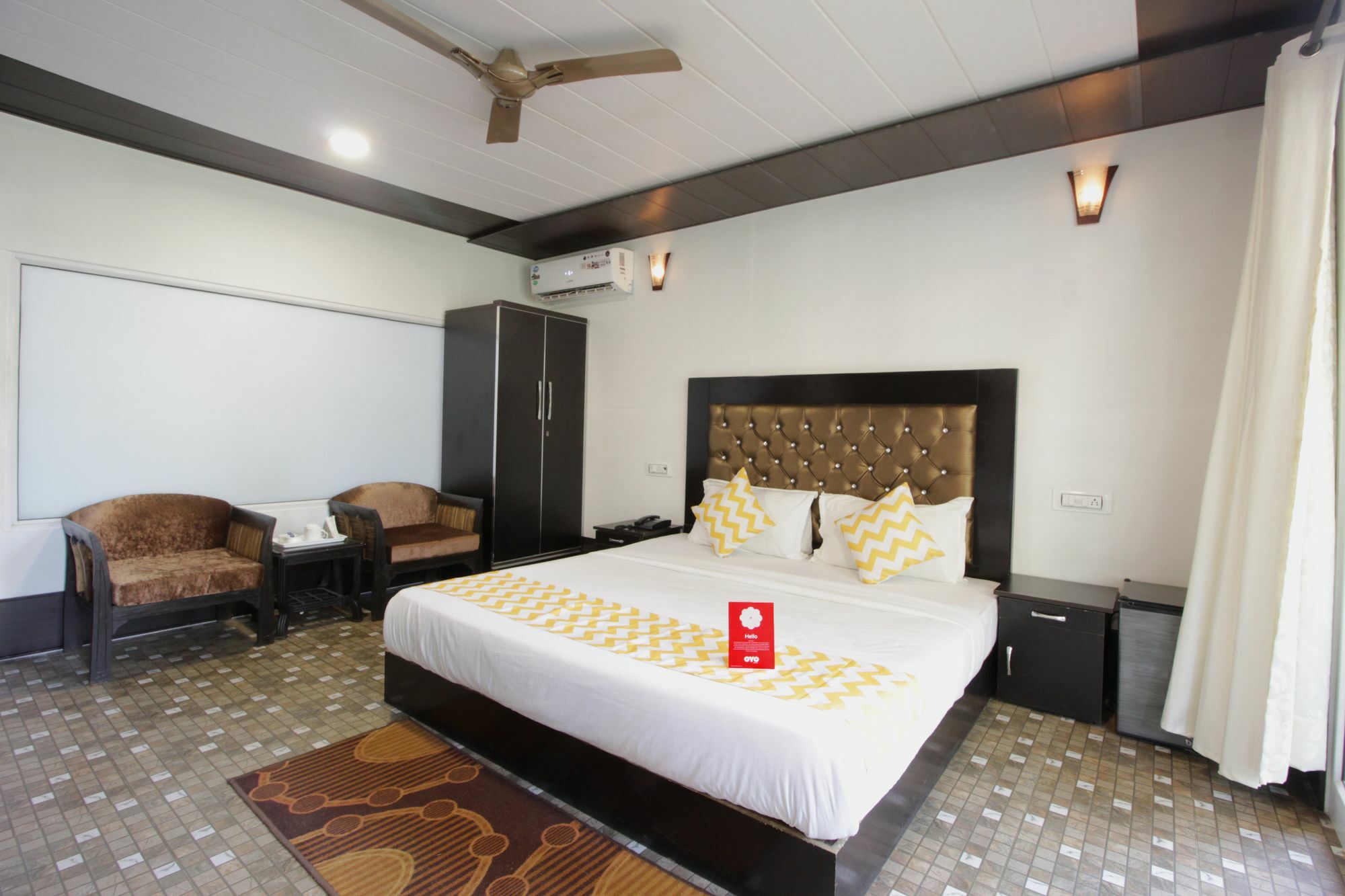 Collection O Retreat Morjim Resort Bagian luar foto