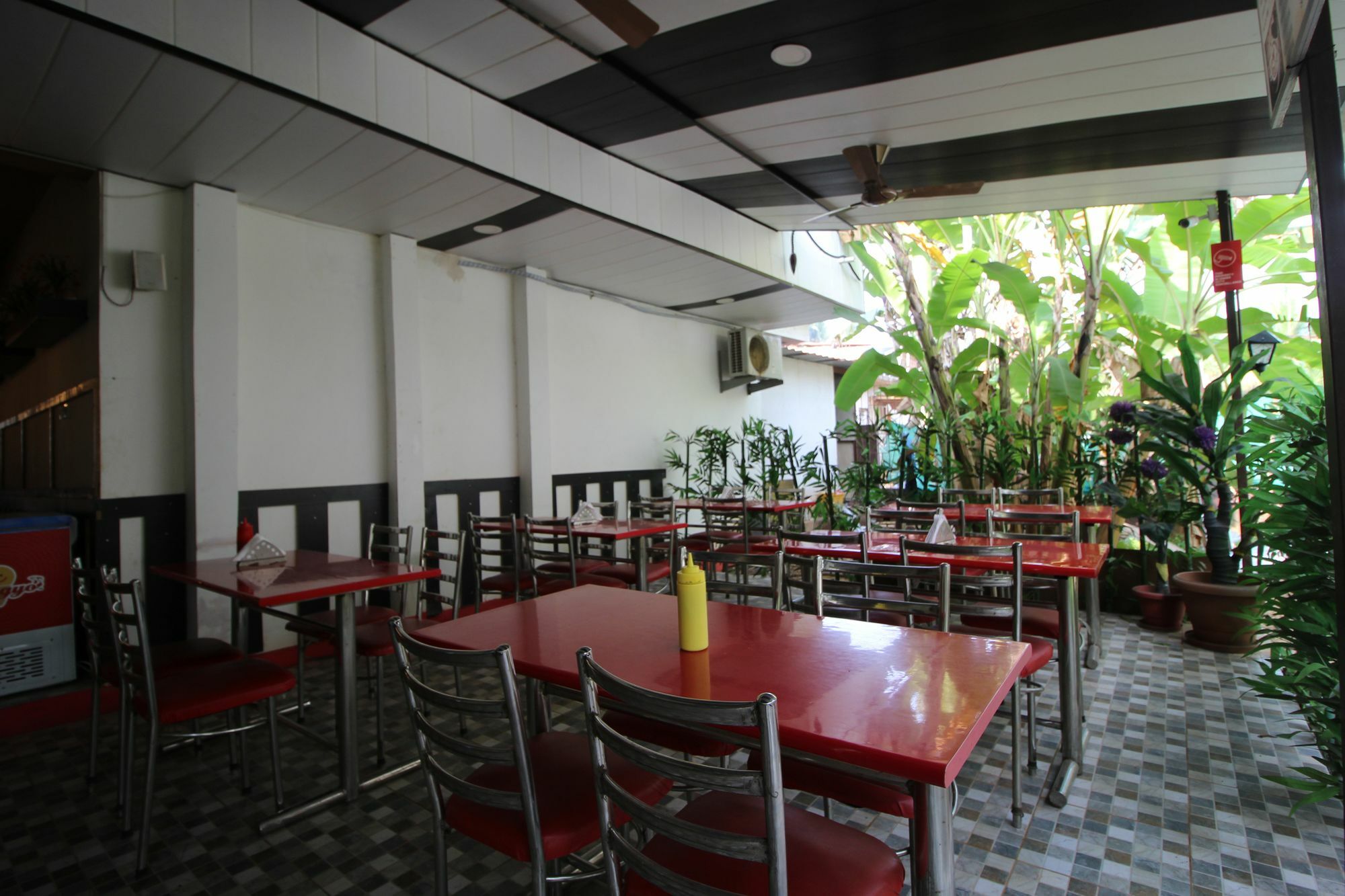 Collection O Retreat Morjim Resort Bagian luar foto