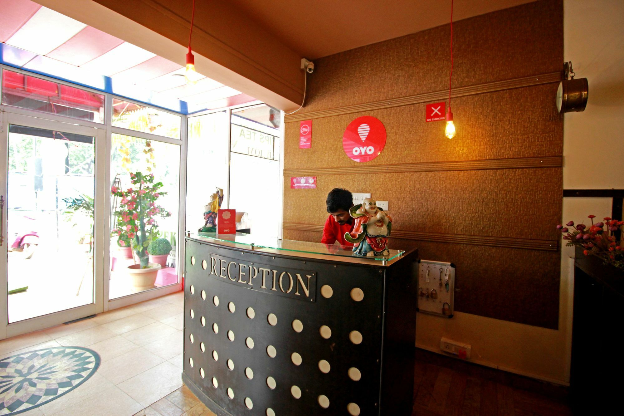 Collection O Retreat Morjim Resort Bagian luar foto